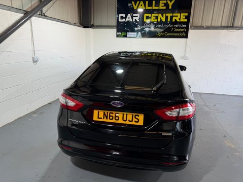 Ford Mondeo 1.5 TDCi ECOnetic Titanium Euro 6 (s/s) 5dr 6