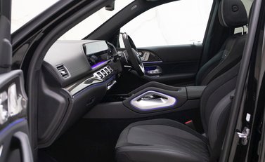 Mercedes-Benz GLS 63 Night Edition Executive 16