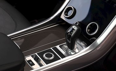 Land Rover Range Rover Sport 5.0 SVR 21