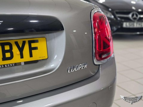 Mini Hatch 1.5 Cooper Classic Steptronic Euro 6 (s/s) 5dr 21