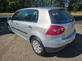 Volkswagen Golf SE 8