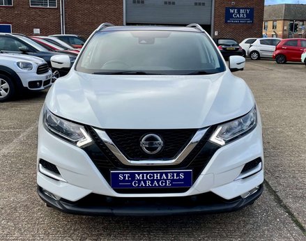 Nissan Qashqai 1.3 Qashqai N-Connecta DiG-T 5dr 5