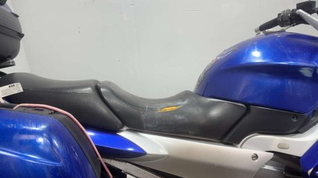 Yamaha FJR1300 2001 SPARES OR REPAIR PROJECT BREAKER PARTS BIKE TOURER 23