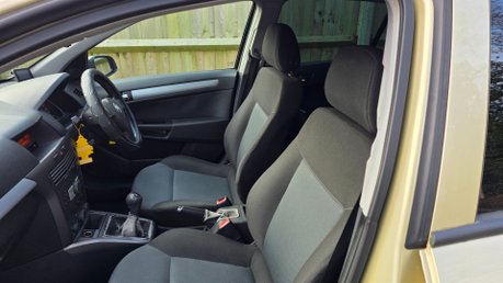 Vauxhall Astra CLUB 1.6 16V TWINPORT 13