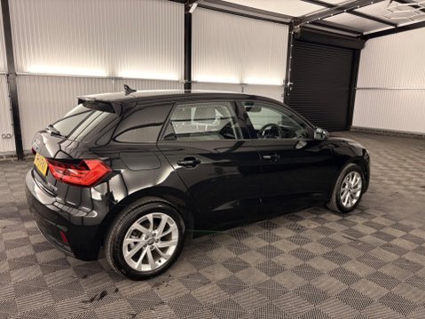 Audi A1 1.0 TFSI 30 Sport Sportback S Tronic Euro 6 (s/s) 5dr 52