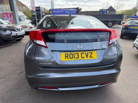Honda Civic 1.8 i-VTEC ES Auto Euro 5 5dr 9
