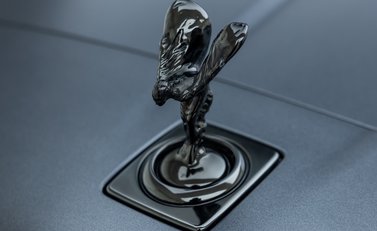 Rolls-Royce Cullinan Black Badge 38