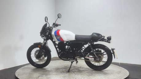 Lexmoto Tempest 2024 2,217 MILES, VERY CLEAN 125cc COMMUTER BIKE 4