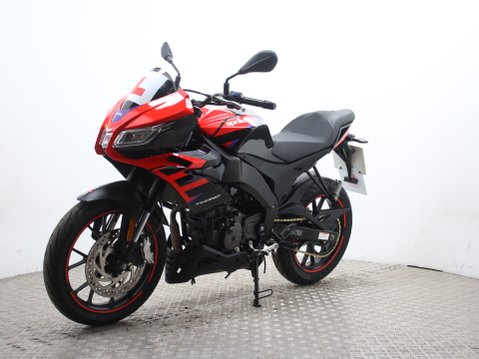 Aprilia Tuono 125 TUONO 125 6