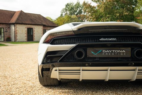 Lamborghini Huracan 5.2 V10 LP 640-4 EVO LDF 4WD Euro 6 (s/s) 2dr 28