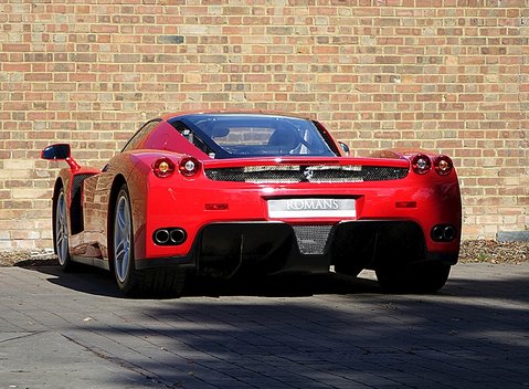 Ferrari Enzo 6