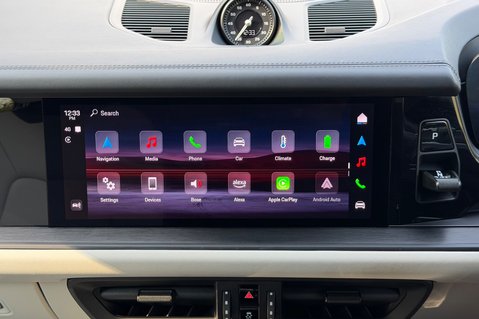 Porsche Cayenne V6 E-HYBRID BLACK EDITION -MATRIX LEDS -360 CAMS -WHITE LEATHER INTERIOR 63