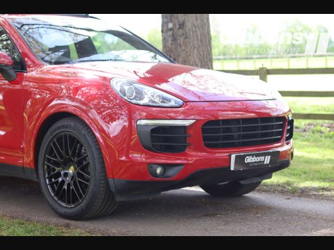 Porsche Cayenne 3.0 Cayenne V6 D Tiptronic S 4WD 5dr 2
