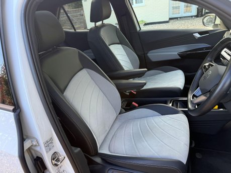 Volkswagen ID.3 Pro Performance 58kWh Family Auto 5dr 19