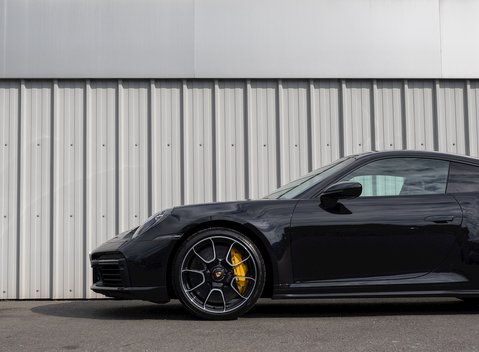 Porsche 911 (992) Turbo S 30