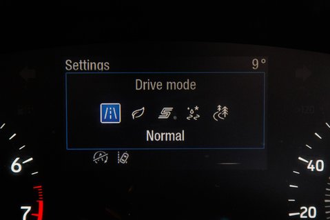 Ford Focus X VIGNALE 32