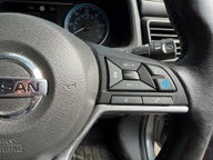 Nissan LEAF LAUNCH EDITION 14