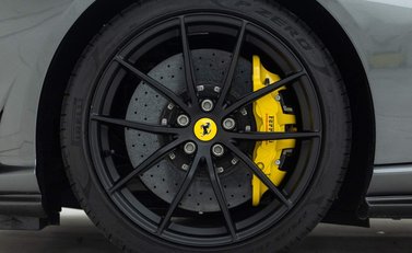 Ferrari 812 Superfast 18