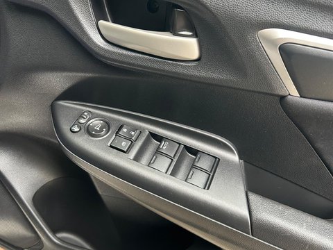 Honda Jazz 1.3 i-VTEC SE Navi CVT Euro 6 (s/s) 5dr 21