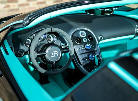 Bugatti Veyron Grand Sport Vitesse 24