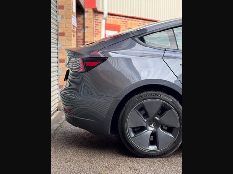 Tesla Model 3 (Dual Motor) Long Range Saloon 4dr Electric Auto 4WDE (346 ps) 17