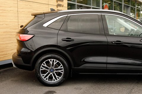 Ford Kuga TITANIUM EDITION 7