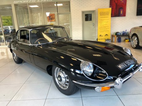 Jaguar E-Type Series 2 4.2 Straight Six 2+2 Manual 24