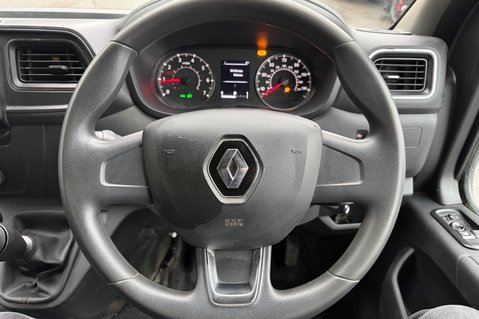 Renault Master LM35 BUSINESS PLUS DCI LWB -RARE COLOUR -FULL SERVICE HISTORY -DEMO +1 OWNR 21