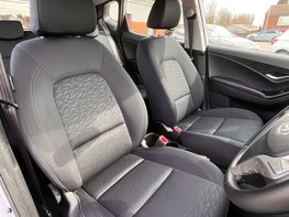 Hyundai ix20 1.6 ix20 SE Nav MPI Auto 5dr 48
