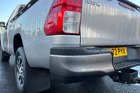 Toyota Hilux Active 4WD D-4D Single Cab Pickup - No VAT 20