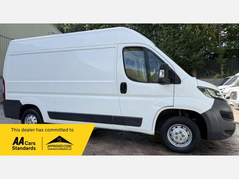 Peugeot Boxer 2.0 BlueHDi 335 Professional Panel Van 5dr Diesel Manual L2 H2 Euro 6 (130 1