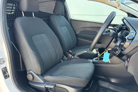 Ford Fiesta 1.5 Tdci Panel Van - Air Con 4