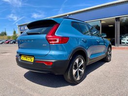 Volvo XC40 2.0 XC40 + B4 MHEV Auto 5dr 72