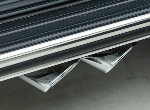 Mercedes-Benz G Class AMG G 63 32