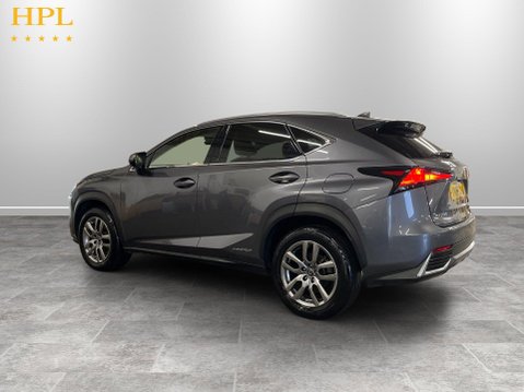 Lexus NX 2.5 300h Premium SUV 5dr Petrol Hybrid E-CVT 4WD Euro 6 (s/s) (197 ps) 5