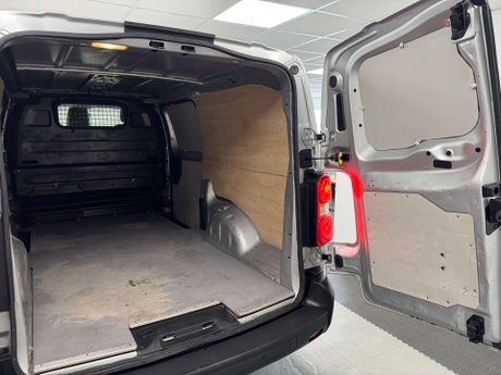 Toyota Proace 2.0 Proace Icon 28