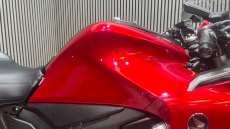 Honda VFR1200F VFR 1200 2014 ONLY 26K LUGGAGE NEW MOT WARRANTY TOURER 36