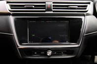 MG MG5 EXCLUSIVE 25