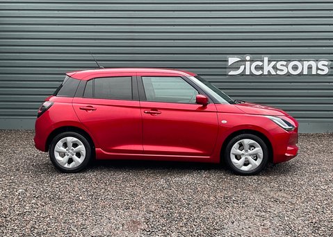 Suzuki Swift Motion 1.2 Mild Hybrid 8