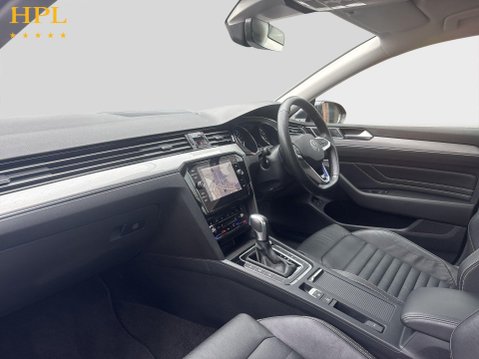 Volkswagen Passat 1.4 TSI 13kWh GTE Saloon 4dr Petrol Plug-in Hybrid DSG Euro 6 (s/s) (218 ps 15