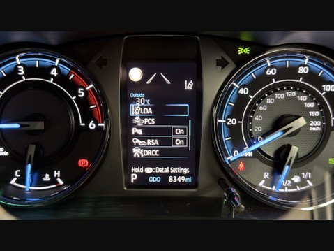 Toyota Hilux INVINCIBLE X 4WD 48V MHEV AUTO 58