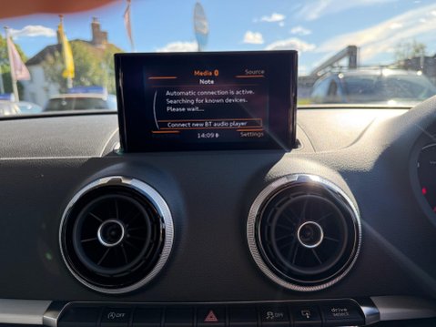 Audi A3 1.6 TDI S line Sportback S Tronic Euro 6 (s/s) 5dr 30