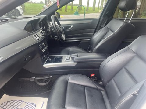 Mercedes-Benz E Class 2.1 E220 BlueTEC AMG Night Edition (Premium) G-Tronic+ Euro 6 (s/s) 5dr 43