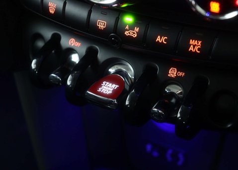 Mini Hatch 1.5 Cooper D Hatchback 5dr Diesel Auto Euro 6 (s/s) (116 ps) 33