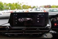 Citroen C5 X PURETECH SHINE PLUS S/S EAT8 26