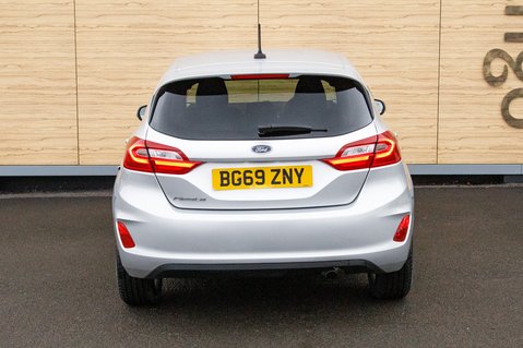 Ford Fiesta TITANIUM 6