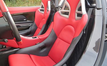 Porsche Carrera GT 10