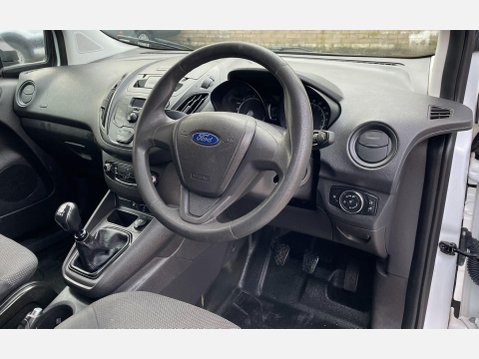 Ford Transit Courier 1.5 TDCi Panel Van 5dr Diesel Manual L1 Euro 6 (SLD) (75 ps) 23