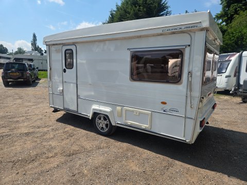 Gobur Carousel Clubman 11