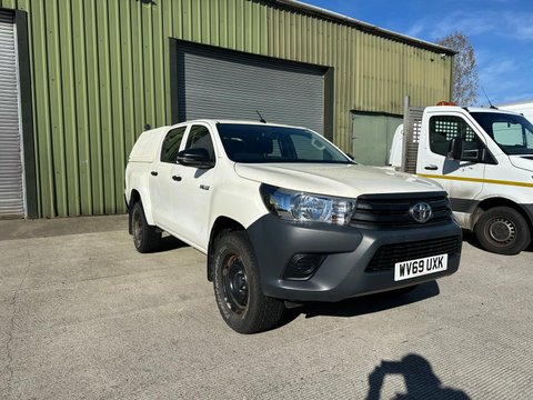 Toyota Hilux ACTIVE 4WD D-4D DCB 6